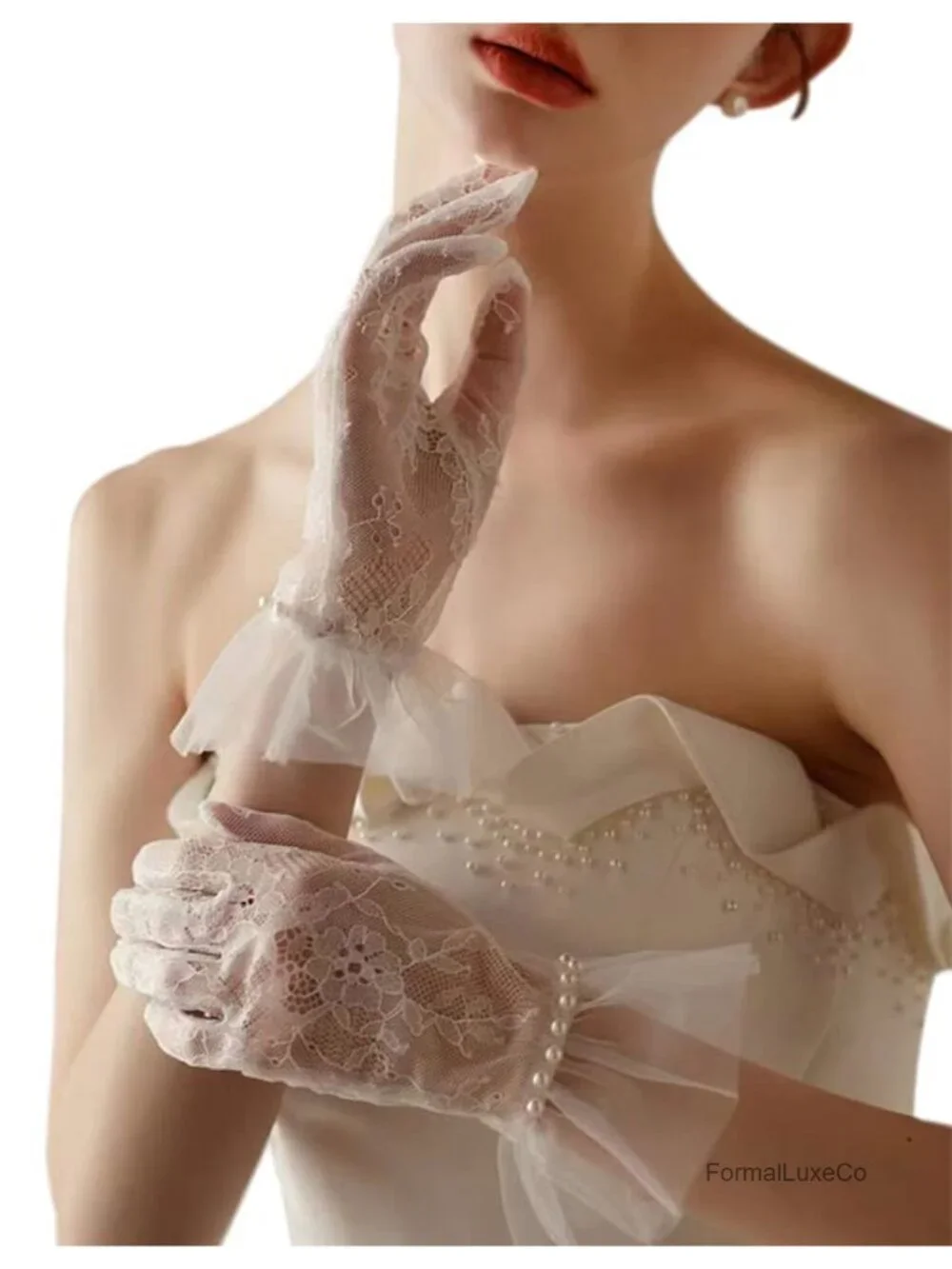 Lace Mesh Short Gloves with Pearls for Wedding Opera Tea Party